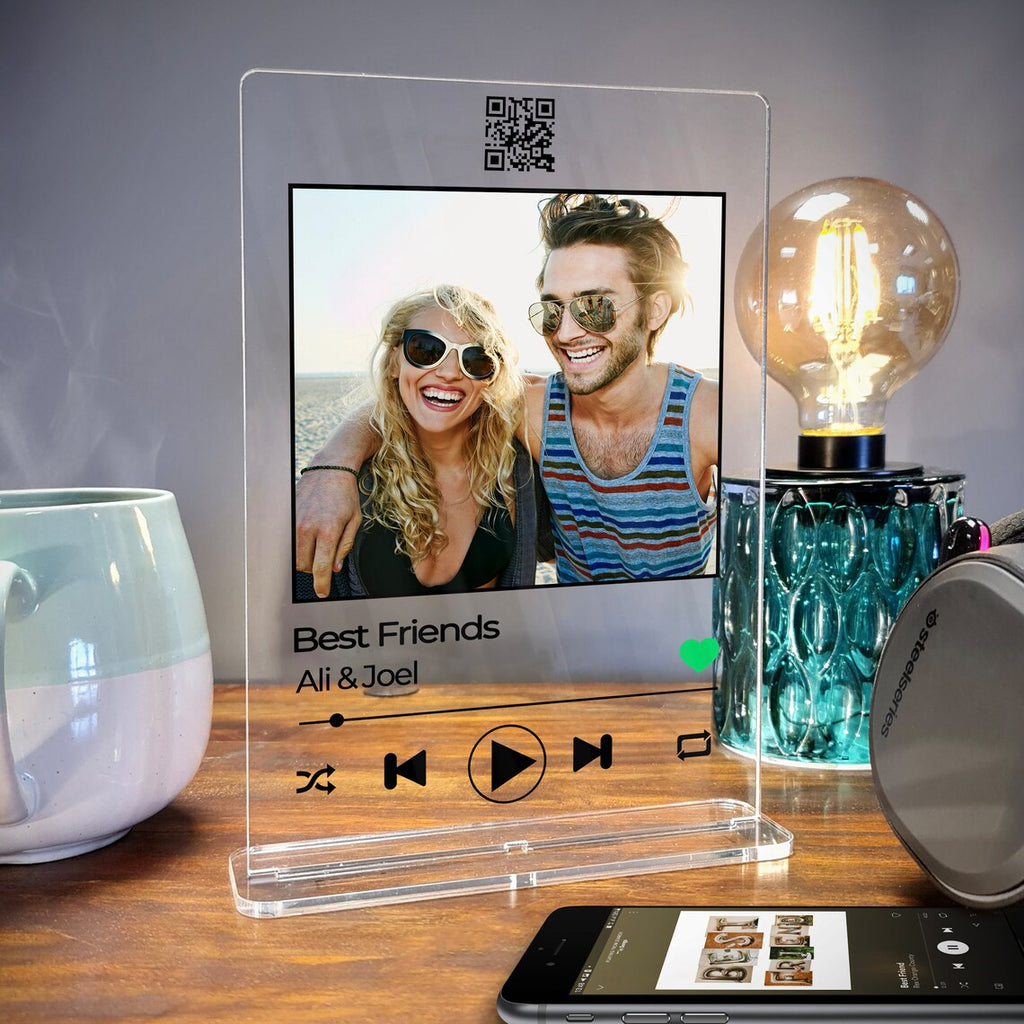 Song Plaque Clear Blank Image for illustration purposes only